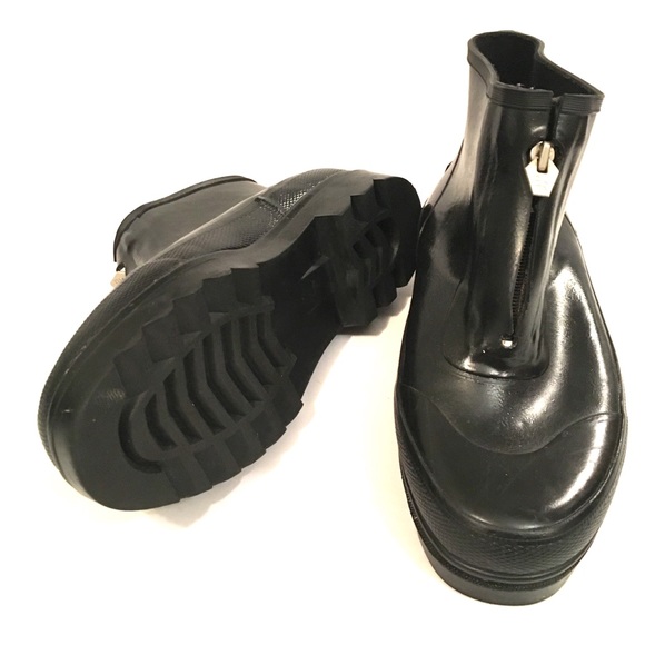 zip up rubber boots